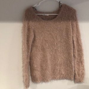 Selling this because it no longer fits!